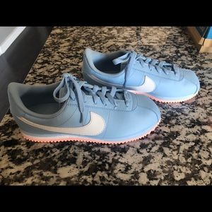 COPY - Nike Cortez